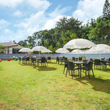 La Nicholas Lake View By Summit Hotels Shillong Dış mekan fotoğraf